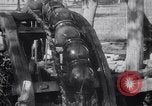 Image taureaux alimentant une roue de Perse l'Inde, 1953, de la seconde 35 séquences d'archives historiques vidéo 65675028603