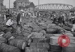 Standbild schwarz Marketing Shanghai China, 1946, aus Sekunde 39 historischem Filmmaterial Videoclip 65675028621