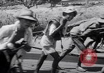 Standbild schwarz Marketing Shanghai China, 1946, aus Sekunde 49 historischem Filmmaterial Videoclip 65675028621