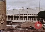 Image Les civils indiens reçoivent l'enseignement de contrôle des naissances l'Inde, 1965, de la seconde 5 séquences d'archives historiques vidéo 65675028642
