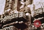 Image Les civils indiens reçoivent l'enseignement de contrôle des naissances l'Inde, 1965, de la seconde 49 séquences d'archives historiques vidéo 65675028642