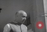 Standbild Pandit Jawaharlal Nehru Allahabad in Indien, 1941, aus Sekunde 55 historischem Filmmaterial Videoclip 65675028650