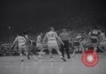 Image match de basket Louisville Kentucky USA, 1958, de la seconde 9 séquences d'archives historiques vidéo 65675028661