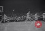 Image match de basket Louisville Kentucky USA, 1958, de la seconde 11 séquences d'archives historiques vidéo 65675028661
