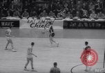 Image match de basket Louisville Kentucky USA, 1958, de la seconde 12 séquences d'archives historiques vidéo 65675028661