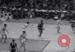 Image match de basket Louisville Kentucky USA, 1958, de la seconde 16 séquences d'archives historiques vidéo 65675028661
