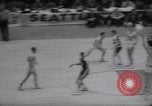 Image match de basket Louisville Kentucky USA, 1958, de la seconde 28 séquences d'archives historiques vidéo 65675028661