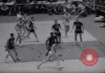 Image match de basket Louisville Kentucky USA, 1958, de la seconde 29 séquences d'archives historiques vidéo 65675028661