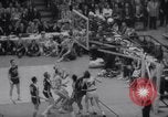 Image match de basket Louisville Kentucky USA, 1958, de la seconde 31 séquences d'archives historiques vidéo 65675028661