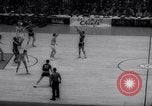Image match de basket Louisville Kentucky USA, 1958, de la seconde 50 séquences d'archives historiques vidéo 65675028661