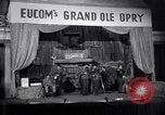 Immagine di Il Grand Ole Opry Visualizza Francoforte GERMANIA, 1952, secondo 14 filmato di repertorio 65675028662