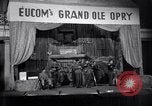 Immagine di Il Grand Ole Opry Visualizza Francoforte GERMANIA, 1952, secondo 17 filmato di repertorio 65675028662