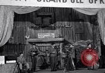 Immagine di Il Grand Ole Opry Visualizza Francoforte GERMANIA, 1952, secondo 58 filmato di repertorio 65675028662