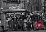 Immagine di Melody Pals bluegrass band Francoforte GERMANIA, 1952, secondo 57 filmato di repertorio 65675028664