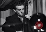 Standbild Jazz Musik bei Eddie Condon's Night Club New York City USA, 1946, aus Sekunde 17 historischem Filmmaterial Videoclip 65675028665