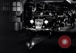 Immagine di Ford V-8 United States USA, 1935, secondo 28 filmato di repertorio 65675028687