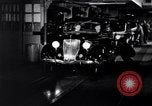 Immagine di Ford V-8 United States USA, 1935, secondo 42 filmato di repertorio 65675028687