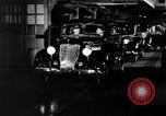 Immagine di Ford V-8 United States USA, 1935, secondo 56 filmato di repertorio 65675028687