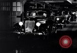 Immagine di Ford V-8 United States USA, 1935, secondo 62 filmato di repertorio 65675028687