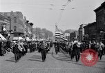 Standbild akademischen Prozessionen Albion Michigan USA, 1920, aus Sekunde 13 historischem Filmmaterial Videoclip 65675028694