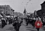 Standbild akademischen Prozessionen Albion Michigan USA, 1920, aus Sekunde 18 historischem Filmmaterial Videoclip 65675028694