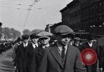 Standbild akademischen Prozessionen Albion Michigan USA, 1920, aus Sekunde 34 historischem Filmmaterial Videoclip 65675028694