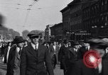 Standbild akademischen Prozessionen Albion Michigan USA, 1920, aus Sekunde 39 historischem Filmmaterial Videoclip 65675028694