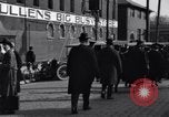 Standbild akademischen Prozessionen Albion Michigan USA, 1920, aus Sekunde 48 historischem Filmmaterial Videoclip 65675028694