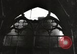 Immagine di Cattedrale di Rouen bombardamento Rouen Normandia Francia, 1944, secondo 15 filmato di repertorio 65675028700