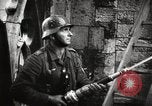 Immagine di Cattedrale di Rouen bombardamento Rouen Normandia Francia, 1944, secondo 18 filmato di repertorio 65675028700