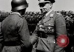 Standbild Deutsche Antiaircraft Crew Deutschland, 1944, aus Sekunde 50 historischem Filmmaterial Videoclip 65675028702