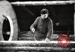 Image construc tentes en bois la Russie, 1944, de la seconde 52 séquences d'archives historiques vidéo 65675028703