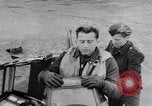 Standbild Kämpfer Messerschmitt Me-109 oder Me-110 Ärmelkanal Atlantischer Ozean, 1944, aus Sekunde 54 historischem Filmmaterial Videoclip 65675028707