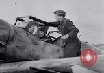Standbild Kämpfer Messerschmitt Me-109 oder Me-110 Ärmelkanal Atlantischer Ozean, 1944, aus Sekunde 56 historischem Filmmaterial Videoclip 65675028707