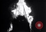 Standbild Bonfire auf der Oregon State Agricultural College Corvallis Oregon USA, 1934, aus Sekunde 20 historischem Filmmaterial Videoclip 65675028715