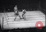 Immagine di Jim Londos e Everett Marshall New York City USA, 1934, secondo 15 filmato di repertorio 65675028718