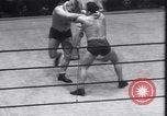 Immagine di Jim Londos e Everett Marshall New York City USA, 1934, secondo 22 filmato di repertorio 65675028718