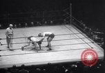 Immagine di Jim Londos e Everett Marshall New York City USA, 1934, secondo 29 filmato di repertorio 65675028718