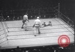 Immagine di Jim Londos e Everett Marshall New York City USA, 1934, secondo 54 filmato di repertorio 65675028718