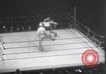 Immagine di Jim Londos e Everett Marshall New York City USA, 1934, secondo 59 filmato di repertorio 65675028718