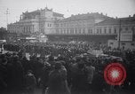 Standbild deutsche Truppen marschieren in der Tschechoslowakei Brünn Mähren Tschechoslowakei, 1939, aus Sekunde 24 historischem Filmmaterial Videoclip 65675028720