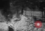 Standbild US Army mit Flammenwerfern Fort Belvoir Virginia USA, 1941, aus Sekunde 32 historischem Filmmaterial Videoclip 65675028729