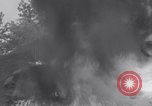 Standbild US Army mit Flammenwerfern Fort Belvoir Virginia USA, 1941, aus Sekunde 38 historischem Filmmaterial Videoclip 65675028729