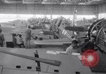 Image Production de Vultee BT-13 avions Downey California USA, 1941, de la seconde 37 séquences d'archives historiques vidéo 65675028730