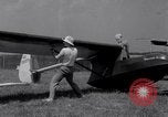 Standbild Heer und Marine Beamten fliegen Segelflugzeuge Elmira New York USA, 1941, aus Sekunde 12 historischem Filmmaterial Videoclip 65675028732
