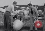 Standbild Heer und Marine Beamten fliegen Segelflugzeuge Elmira New York USA, 1941, aus Sekunde 15 historischem Filmmaterial Videoclip 65675028732