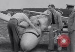 Standbild Heer und Marine Beamten fliegen Segelflugzeuge Elmira New York USA, 1941, aus Sekunde 19 historischem Filmmaterial Videoclip 65675028732