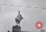 Standbild Leichtathletik Veranstaltungen an der Franklin Feld Philadelphia Pennsylvania USA, 1941, aus Sekunde 26 historischem Filmmaterial Videoclip 65675028733