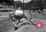 Standbild Leichtathletik Veranstaltungen an der Franklin Feld Philadelphia Pennsylvania USA, 1941, aus Sekunde 30 historischem Filmmaterial Videoclip 65675028733