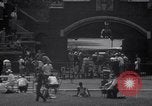 Standbild Leichtathletik Veranstaltungen an der Franklin Feld Philadelphia Pennsylvania USA, 1941, aus Sekunde 39 historischem Filmmaterial Videoclip 65675028733